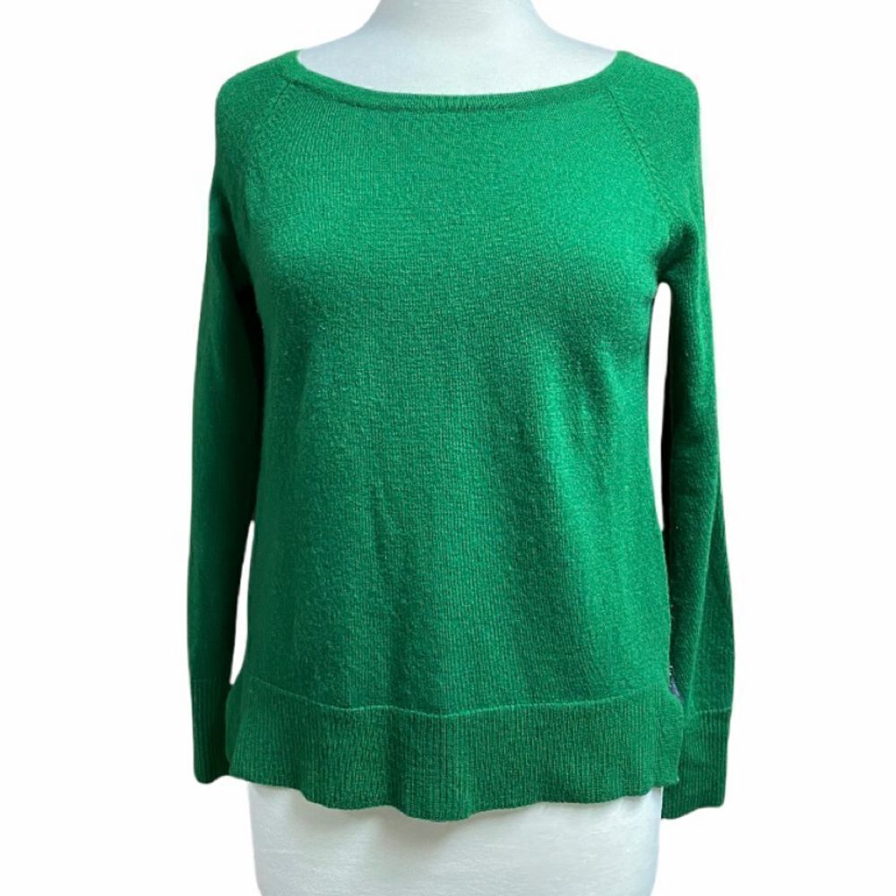TAHARI Green & Grey Merino Wool Long Sleeve Crewneck Sweater